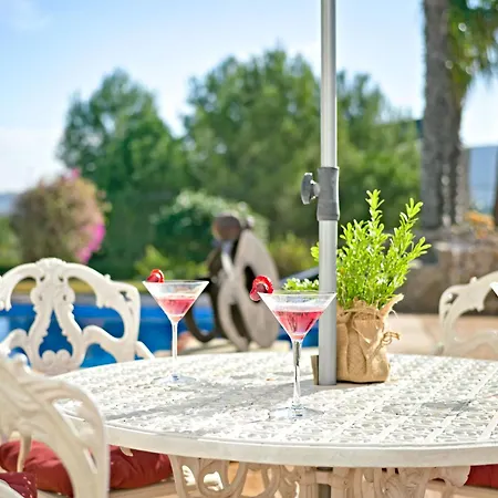 Carma By Interhome *
